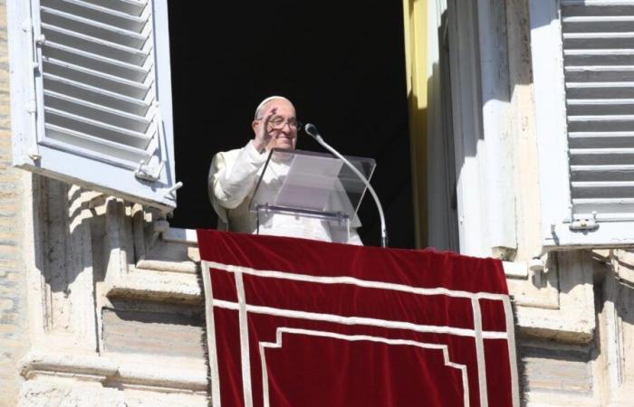 Angélus de la Toussaint : le pape fait l’éloge des « saints cachés » du quotidien