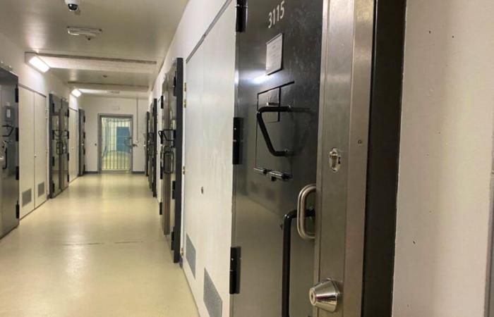 Un gardien de prison a fourni de la drogue aux détenus