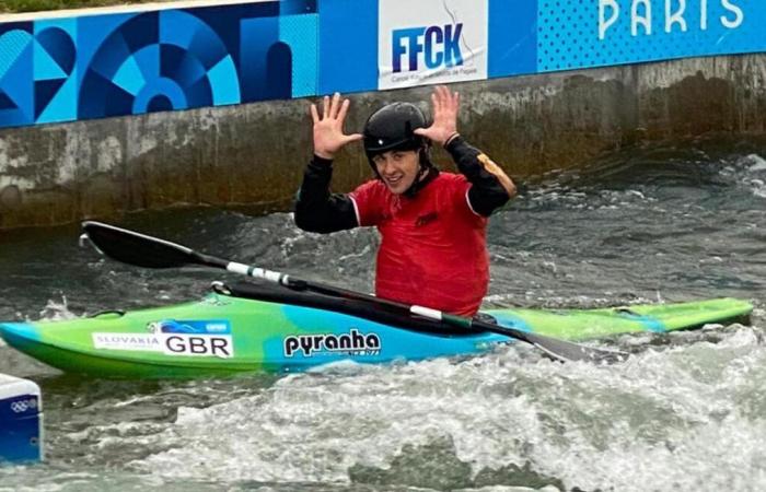 Deux jeunes champions de France de canoë-kayak béarnais