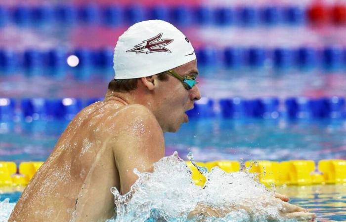 record du monde pour Léon Marchand au 200 m quatre nages en petit bassin à Singapour !