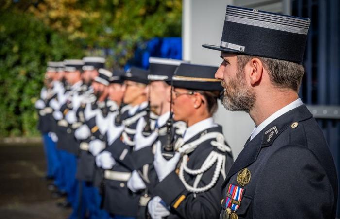 Le chef d’escadron Pierre-Yves Tivollier entre officiellement en fonction