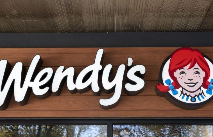 Wendy’s ferme 140 restaurants