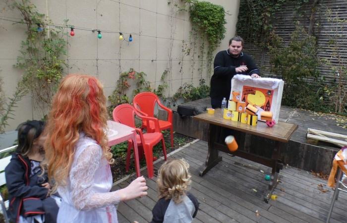 Ambiance au Petit Paris pour Halloween