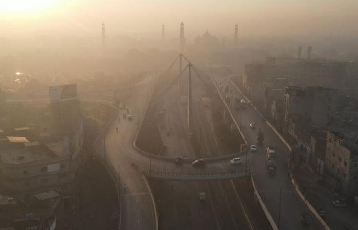 EN IMAGES. À Lahore, au Pakistan, l’indice de qualité de l’air atteint un niveau 40 fois supérieur à celui considéré comme acceptable par l’OMS