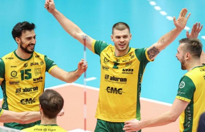 Une victoire impressionnante dans le hit de la manche PlusLiga ! Le grand retour de Bartosz Kwolek