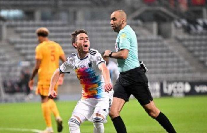 Le Paris FC neutralisé dans un match fou, Lorient tombe face à Clermont