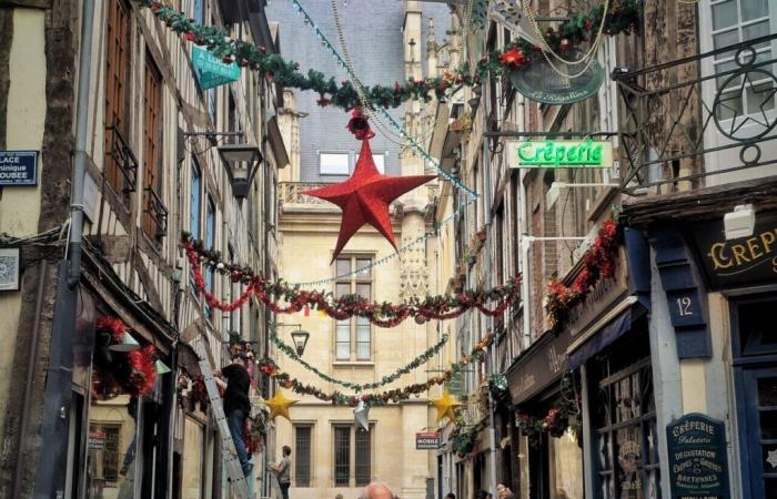 Le téléfilm tourné à Rouen, Coup de foudre au marché de Noël, sera bientôt à la télévision