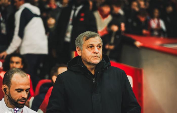 «On l’a payé cher…», déclarations de Bruno Genesio après LOSC – OL