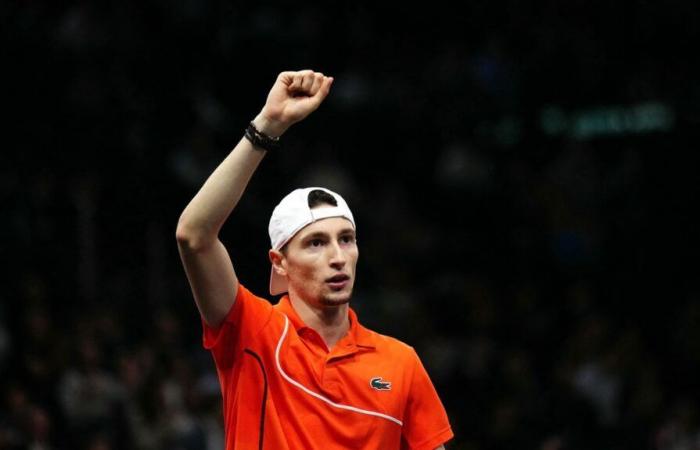 Ugo Humbert wins his first career final after toppling Karen Khachanov