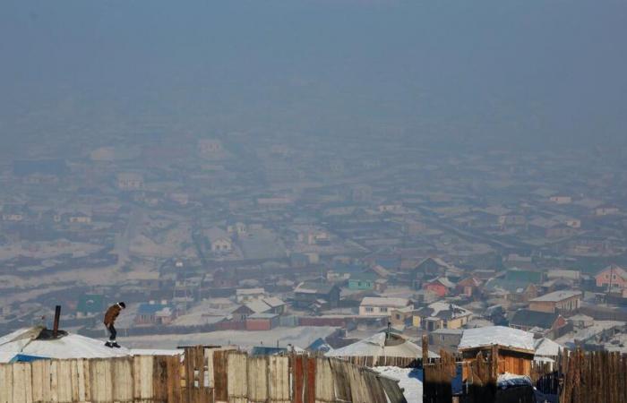 Oulan-Bator, capitale de la Mongolie, étouffée par la pauvreté