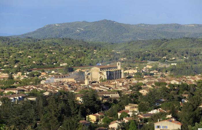 Ce que l’on sait du corps découvert dans le coffre d’une voiture à Saint-Maximin-la-Sainte-Baume