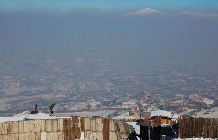 Oulan-Bator, capitale de la Mongolie, étouffée par la pauvreté