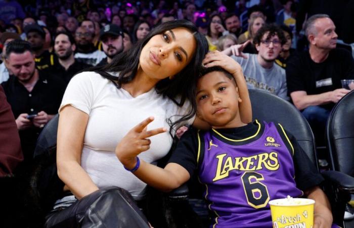 Kim Kardashian supprime la chaîne YouTube de son fils après des publications anti-Kamala Harris