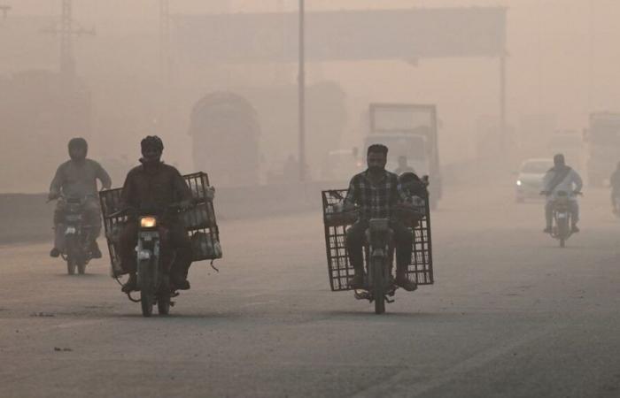 EN IMAGES. À Lahore, au Pakistan, l’indice de qualité de l’air atteint un niveau 40 fois supérieur à celui considéré comme acceptable par l’OMS