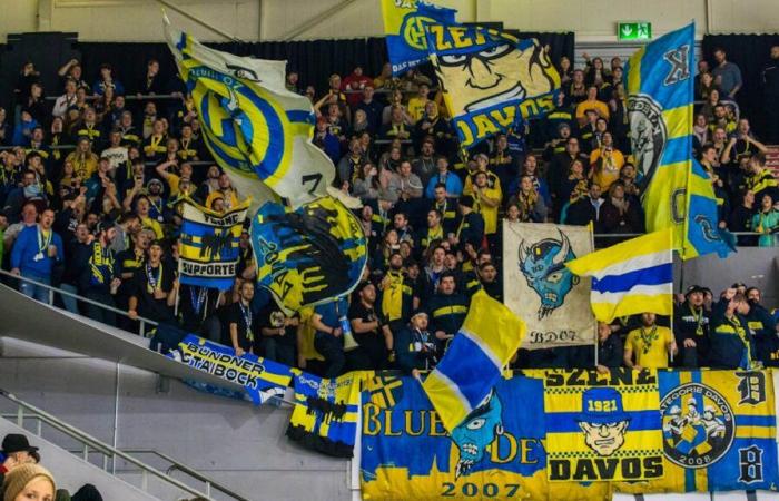 Les ultras de Davos attaquent le bus des supporters de Coire