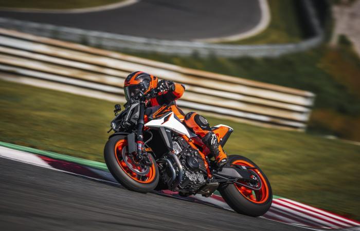 Nouveau – KTM ajoute une 990 Duke R, plus sportive que la 990 Duke