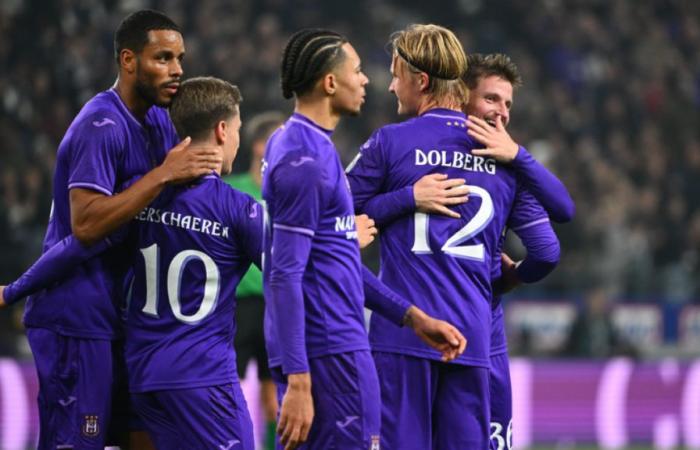 Anderlecht corrige Courtrai et renoue avec la victoire (4-0)