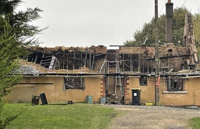 Maison détruite par un incendie, un chien meurt dans l’incendie