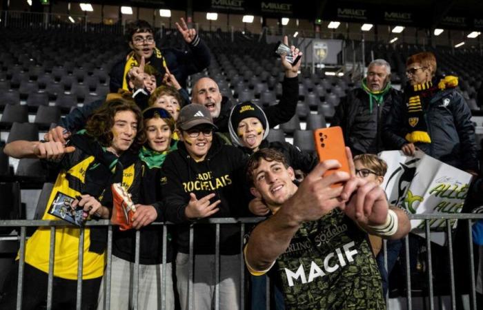 Oscar Jegou plébiscité à La Rochelle, malaise chez certains supporters