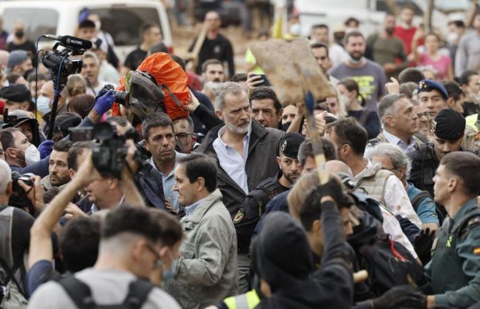 Visite du roi, colère des victimes, alerte rouge… Le point sur les inondations