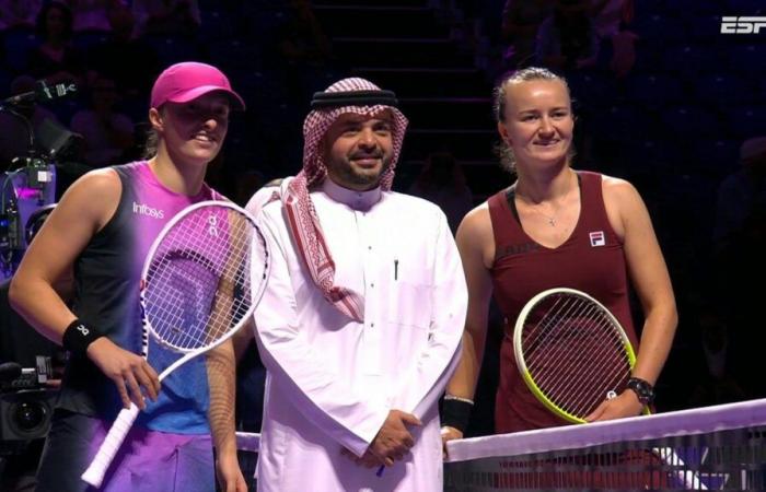 ¦wiatek ne s’attendait pas à un tel accueil à Riyad. Quelle honte. Tennis