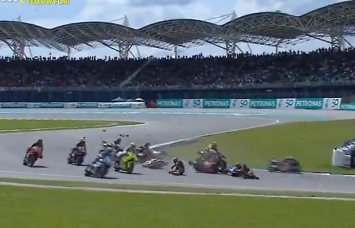 en vidéo, l’impressionnant crash impliquant Quartararo lors du départ en Malaisie