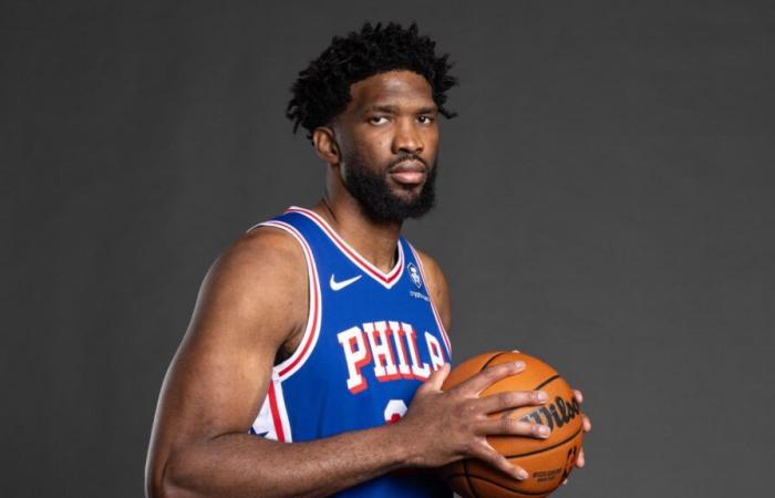 Embiid aurait poussé un journaliste, une enquête ouverte