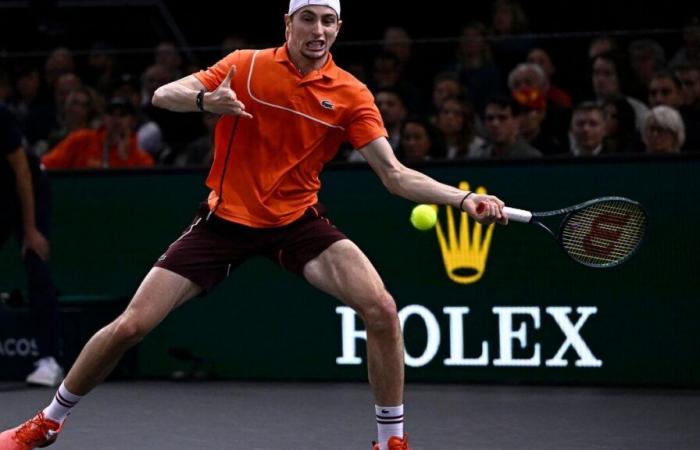 physiquement émoussé, Ugo Humbert s’effondre en finale face à Alexander Zverev