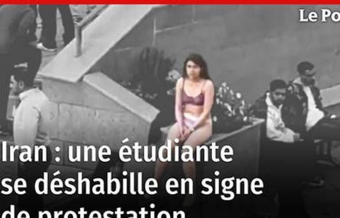 En Iran, un étudiant se déshabille en signe de protestation