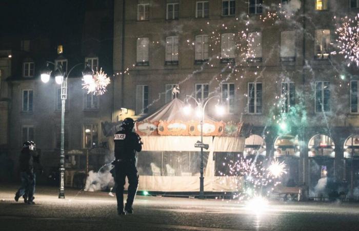 des policiers visés par des feux d’artifice le soir d’Halloween