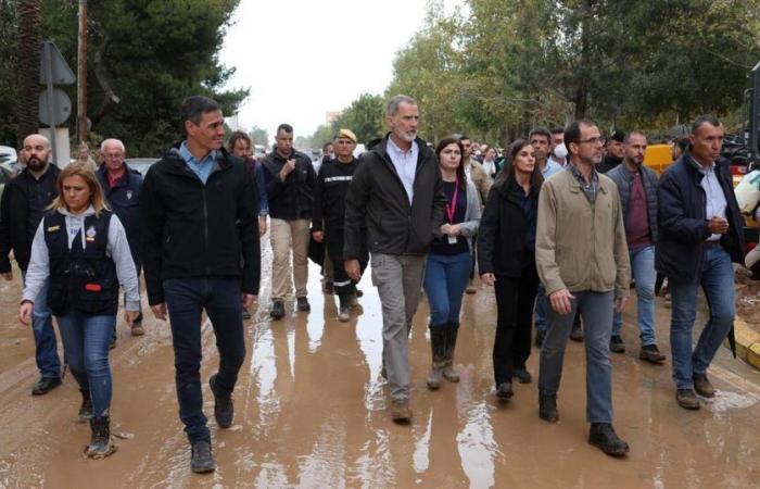 Barcelone à son tour frappée par des pluies torrentielles, l’aéroport en partie inondé