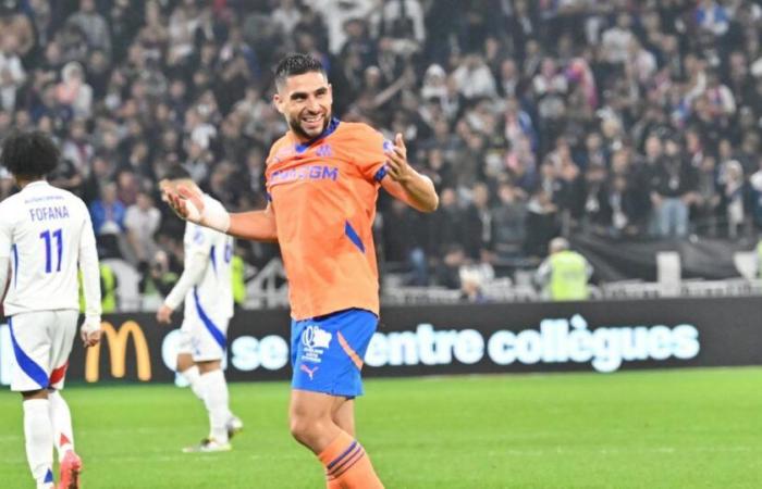 Neal Maupay transporte Nicolas Pallois après la victoire de l’OM à Nantes