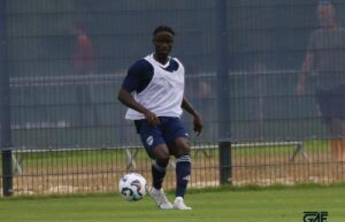 [National 3] Les Girondins ont perdu à domicile et ont terminé le match à 10 contre 11.