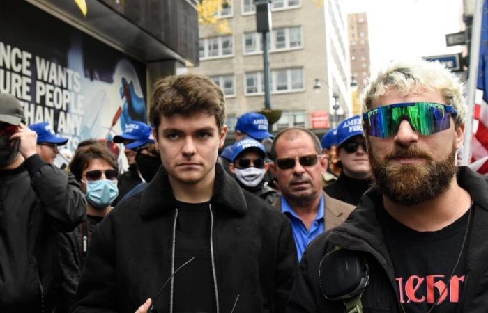 Le commentateur néo-nazi Nick Fuentes déclare désormais que « le Trumpisme est une secte »