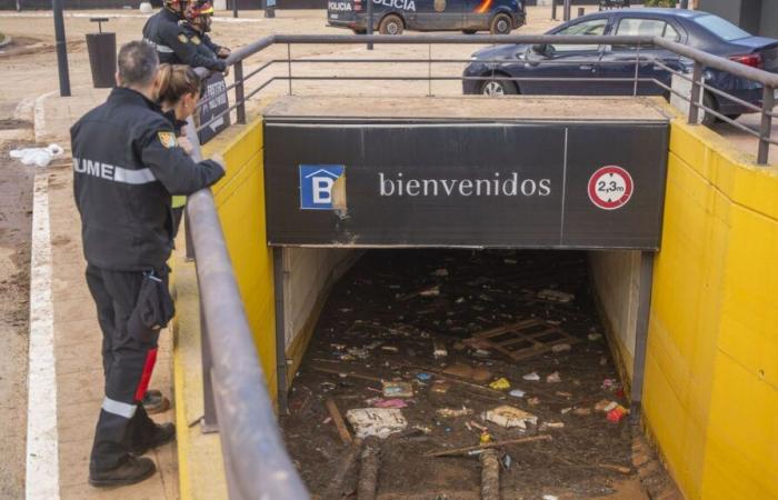 à Valence, le décompte impossible du nombre de disparus et coincés dans les parkings