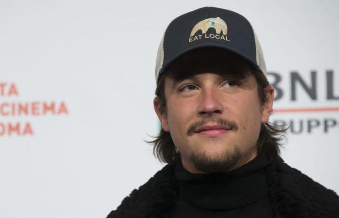 Le rappeur Nekfeu est accusé de viol et ses fans s’en prennent à la mauvaise personne