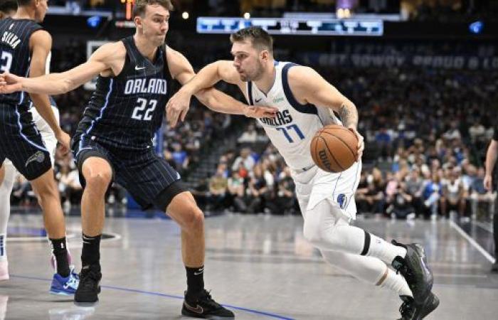 Les Merciless Mavericks avec la Magie • Basket USA