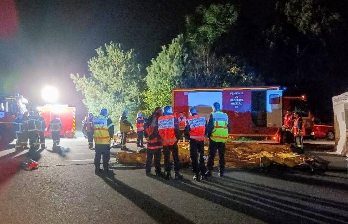 une rave party dégénère entre fêtards et riverains, 15 personnes blessées