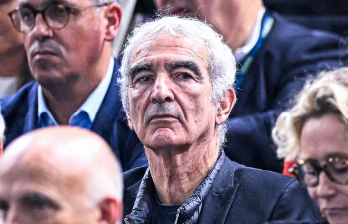 La grosse panne de Raymond Domenech en direct