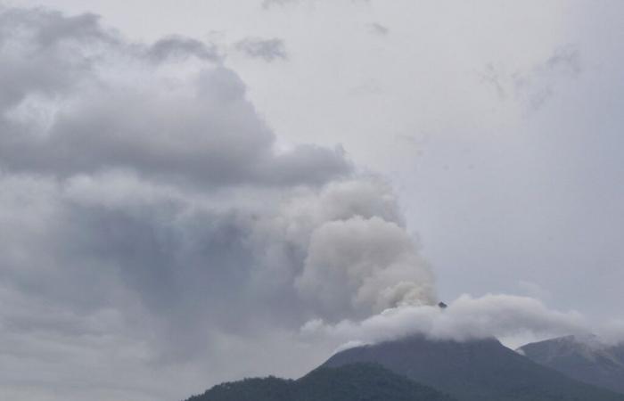 Une éruption volcanique dans l’est de l’Indonésie fait dix morts