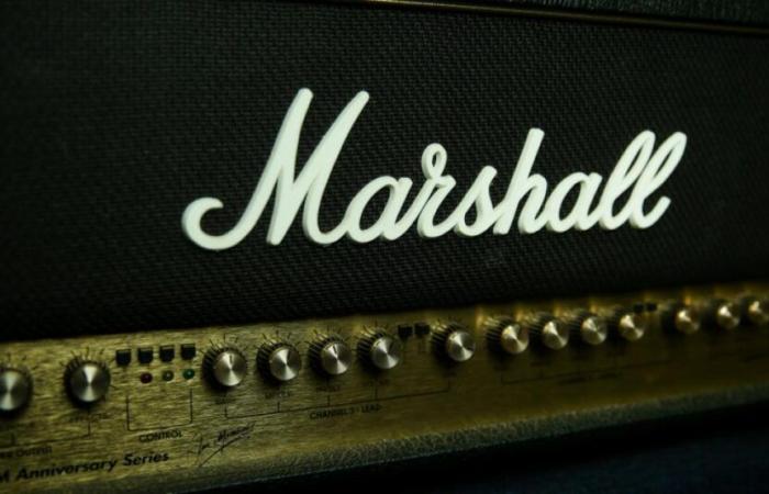 Écoutez vos morceaux préférés avec l’enceinte Marshall Emberton II