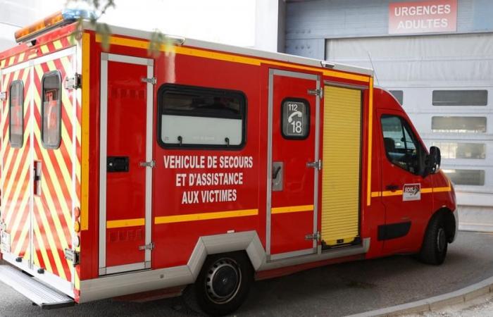 Un conducteur grièvement blessé s’enfuit dans un ravin après un accident