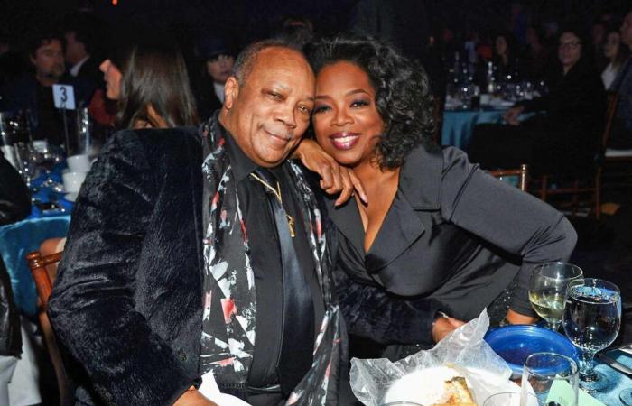 Oprah Winfrey pleure Quincy Jones comme “la première personne que j’ai jamais aimée inconditionnellement”