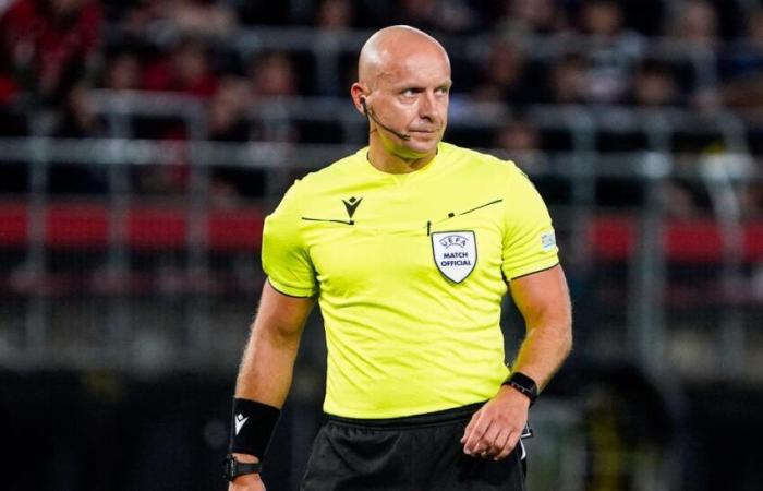 l’arbitre de la dernière finale de la Coupe du Monde siffle