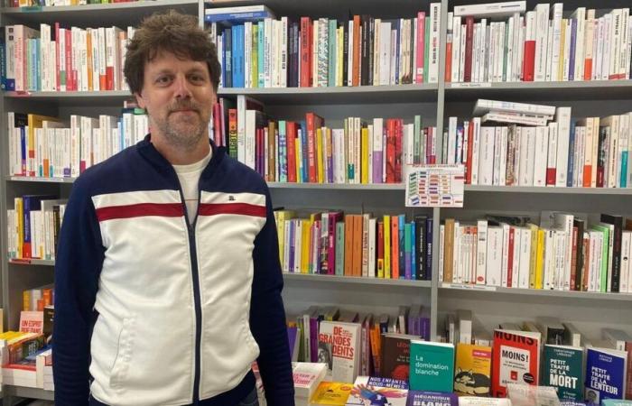 En Mayenne, le premier livre de Jordan Bardella n’a pas beaucoup de succès auprès des libraires indépendants