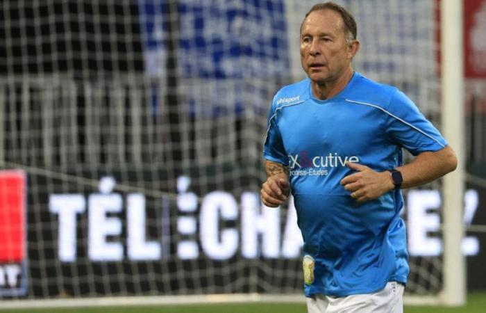 la décision est prise, Jean-Pierre Papin reste au club