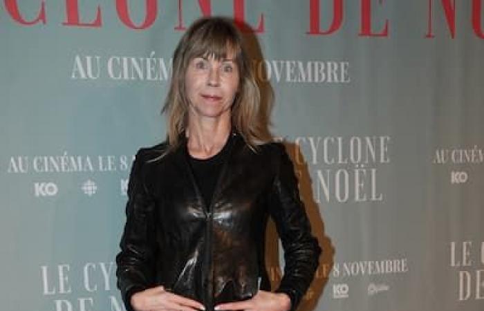 [PHOTOS] Rare sortie publique de Christine Beaulieu et Roy Dupuis sur le tapis rouge du film “Le Cyclone de Noël”