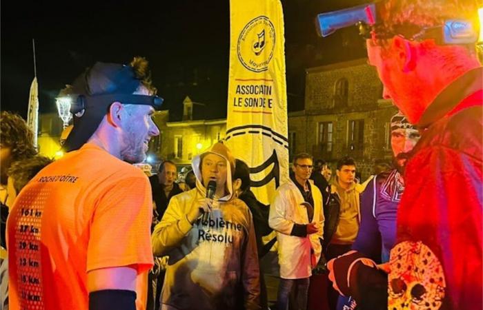 Entre châteaux et ruines, la Mayenne Halloween Run fait enrager 500 coureurs