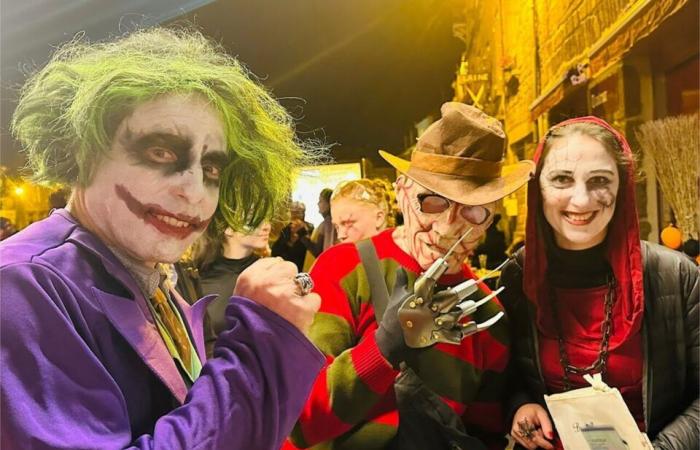 Entre châteaux et ruines, la Mayenne Halloween Run fait enrager 500 coureurs