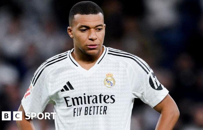 L’attaquant du Real Madrid doit s’adapter pour jouer avec Vinicius Junior, déclare Karim Benzema